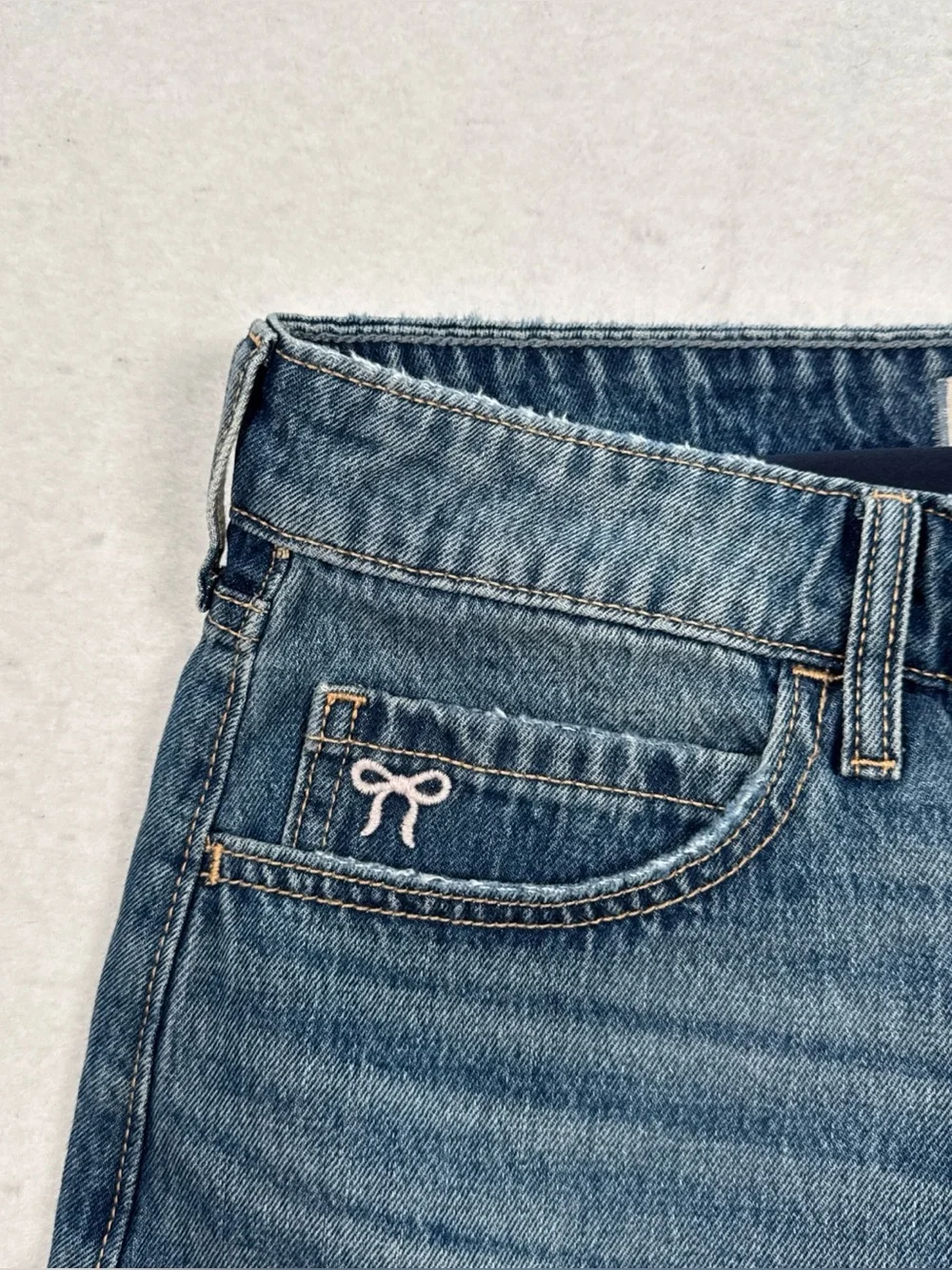 Hollister Denim Mini Skirt Size W28 With Inner Shorts Bows & Hearts Jean